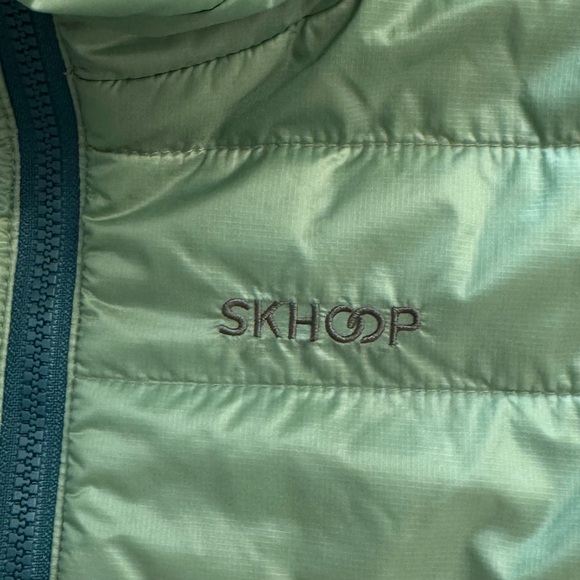 NEW Skhoop Long Vest with Hood Size Small - Picture 4 of 6